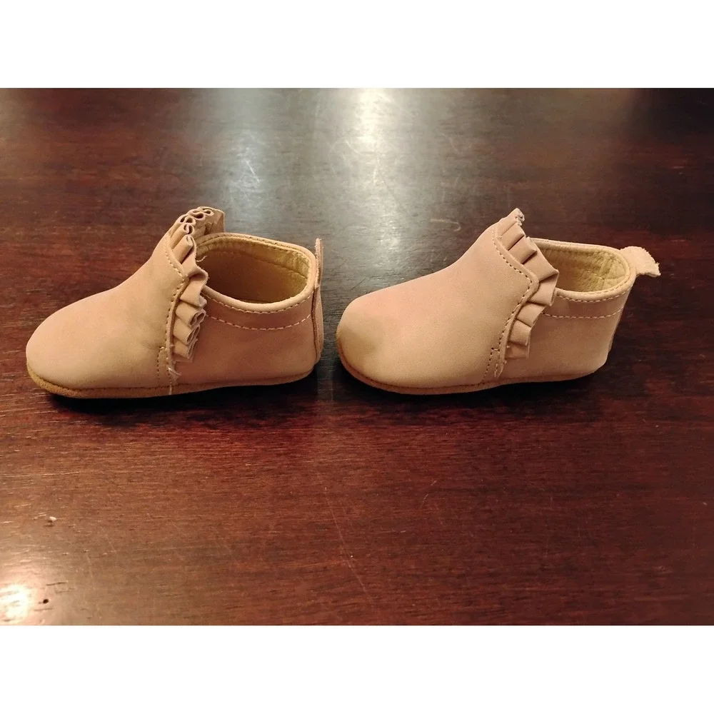 Little Love Bug Pink Leather Ruffle Moccasin Booties Soft Sole Shoes Size 2